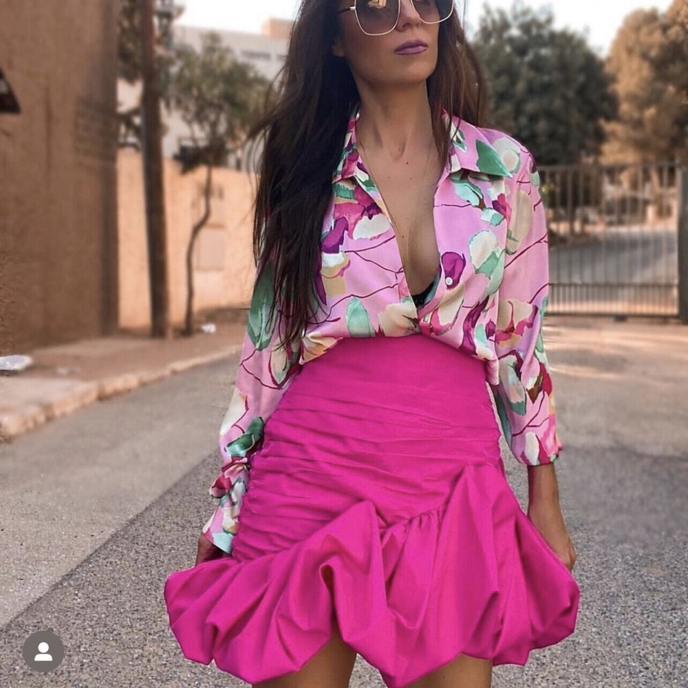 Zara Ss22 Neon Fuchsia Draped Mini Skirt Limited Edition